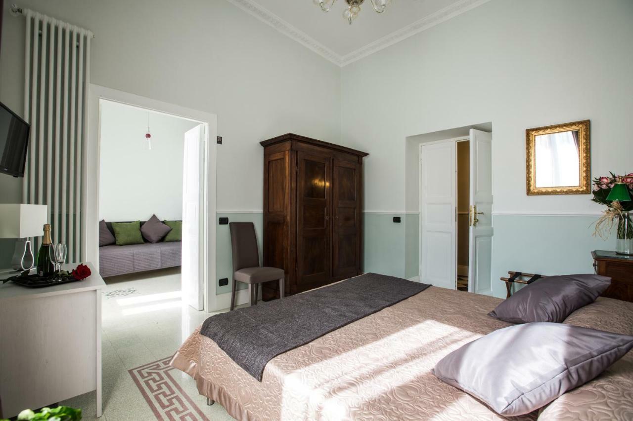 Art Nouveau Roma Colosseo Suites מראה חיצוני תמונה