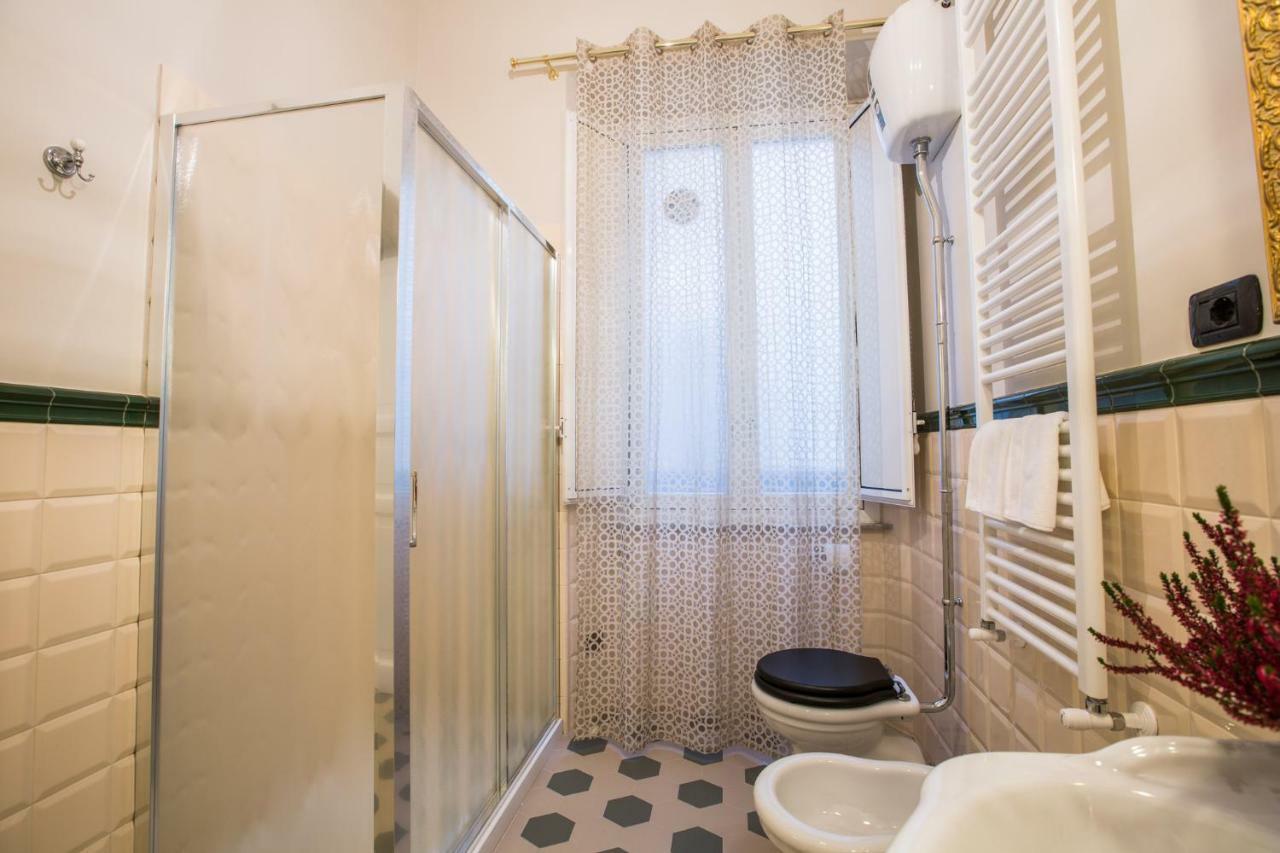 Art Nouveau Roma Colosseo Suites מראה חיצוני תמונה