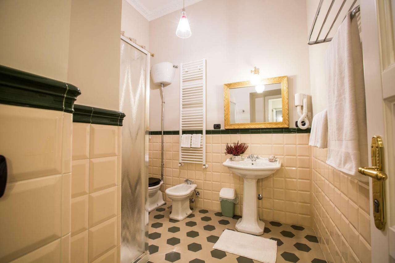 Art Nouveau Roma Colosseo Suites מראה חיצוני תמונה