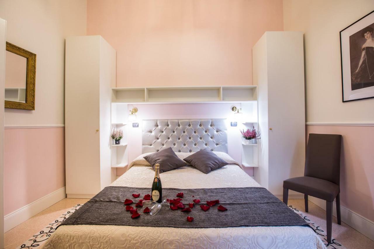 Art Nouveau Roma Colosseo Suites מראה חיצוני תמונה