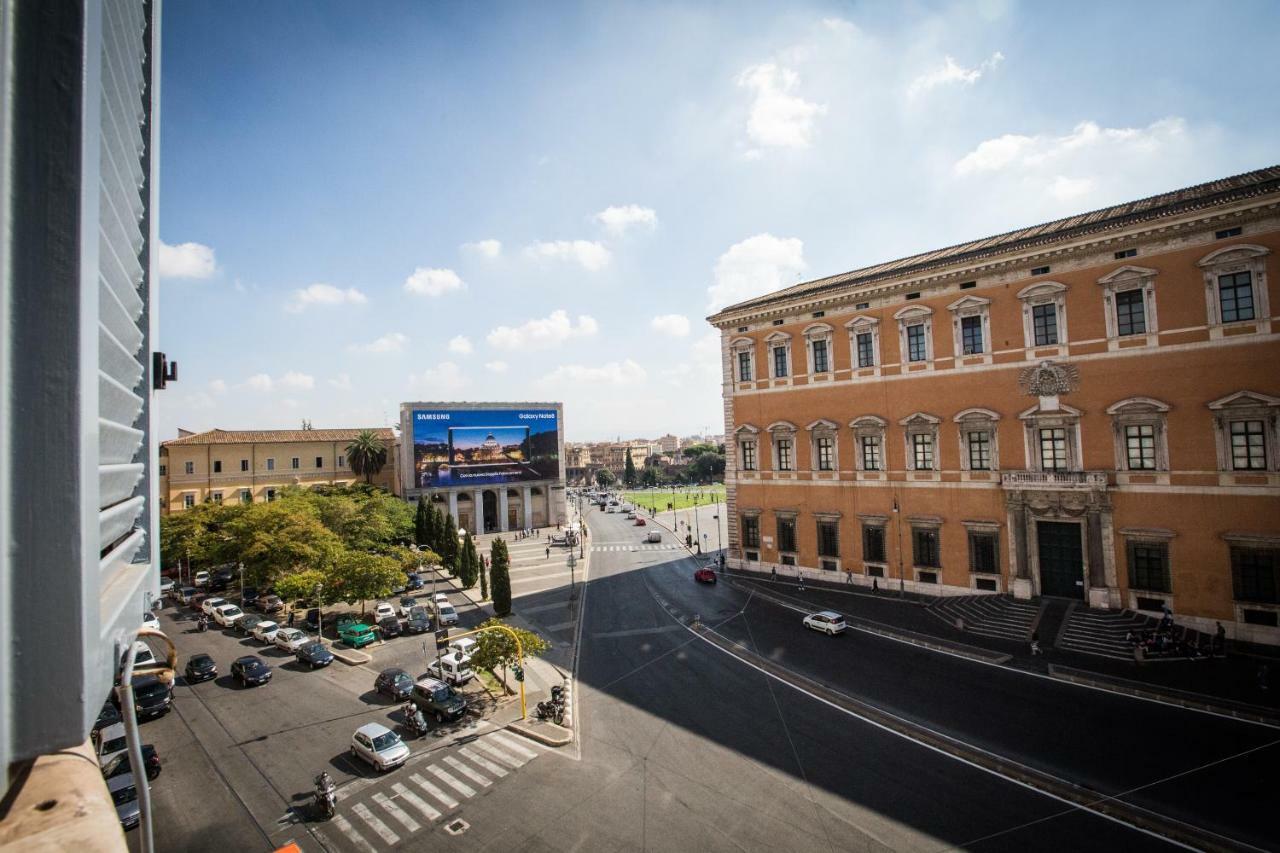 Art Nouveau Roma Colosseo Suites מראה חיצוני תמונה